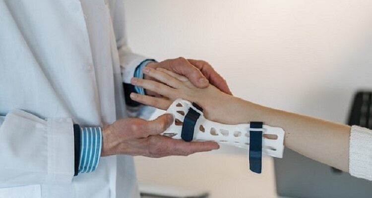 4 Services To Expect From A Bone Specialist Bone Specialist